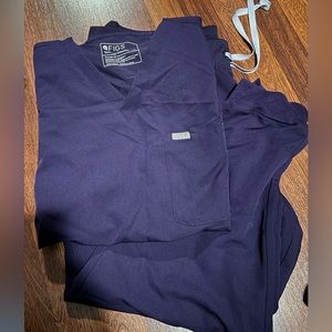 Purple Figs Scrub Set